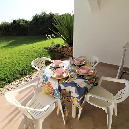 Camelia 89 Sao Rafael - Albufeira, Algarve *