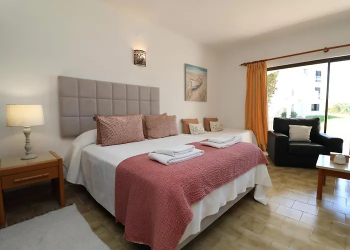 Camélia 89 São Rafael - Albufeira, Algarve Appartement *